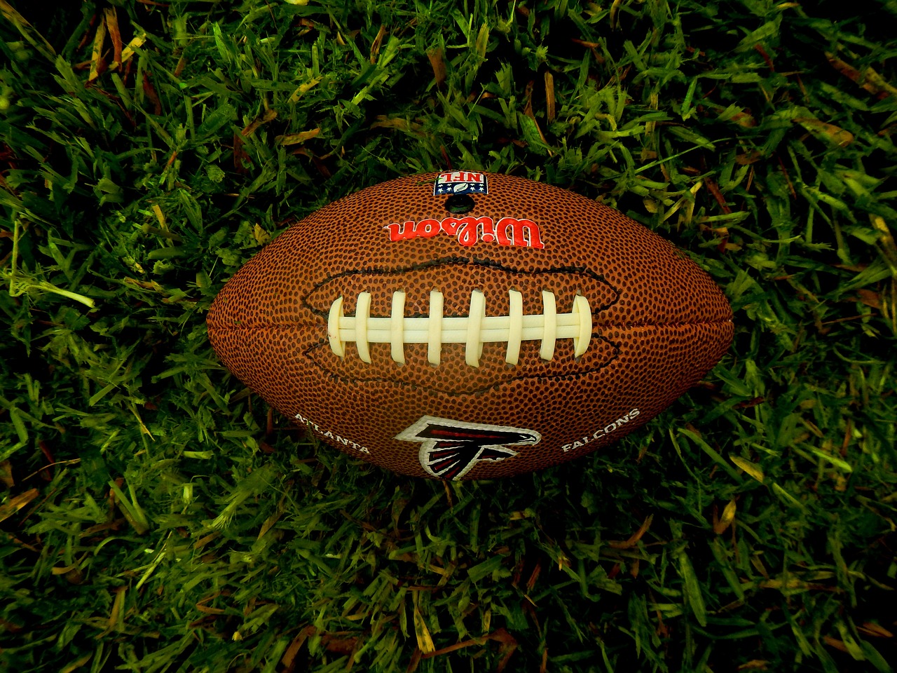 NFL: últimos invictos, 49ers e Eagles perdem de virada, futebol americano